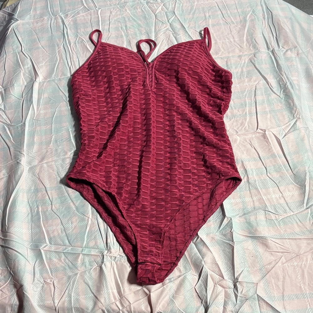 White Birch Textured One Piece Swimsuit - Deep Red